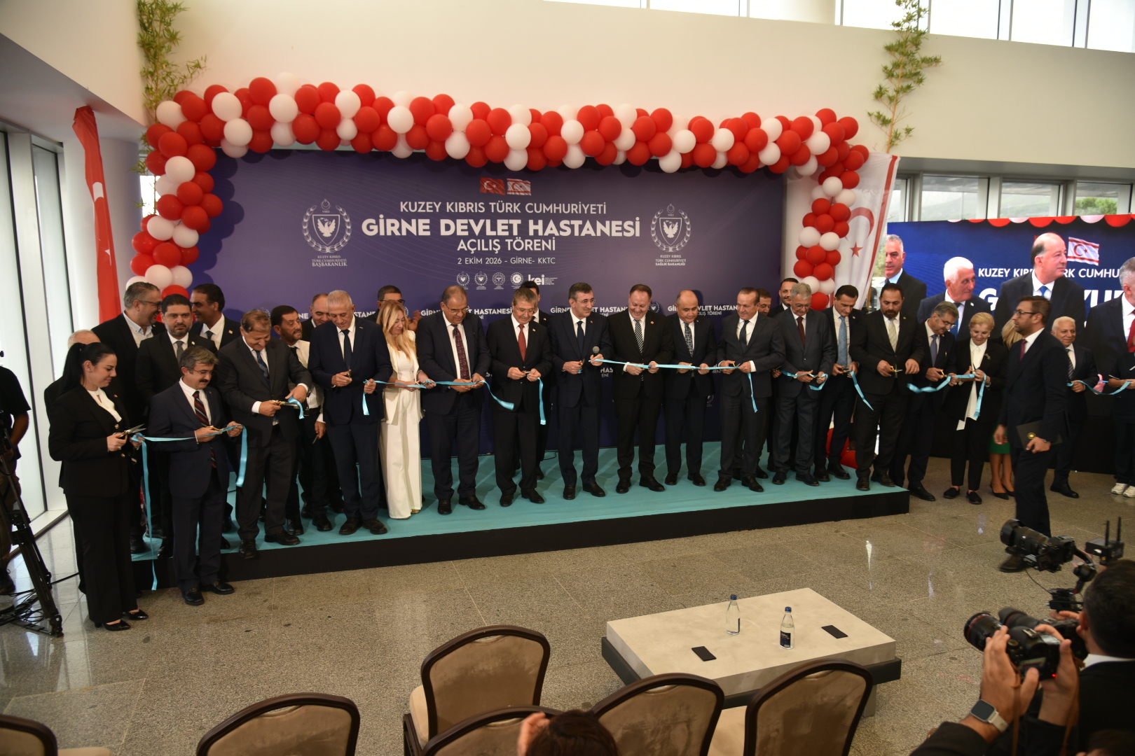 Girne ve Güzelyurt devlet hastaneleri eş zamanlı açıldı