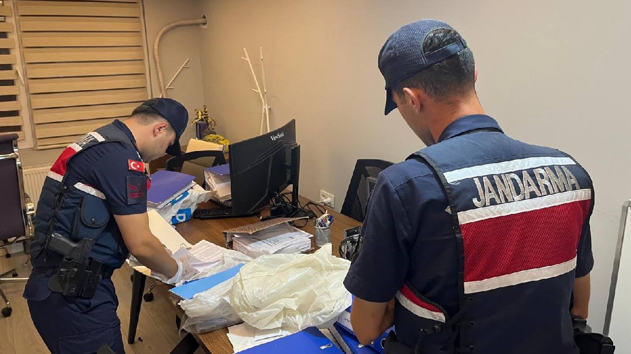 MİT'ten yazılım şirketine operasyon… 5 gözaltı