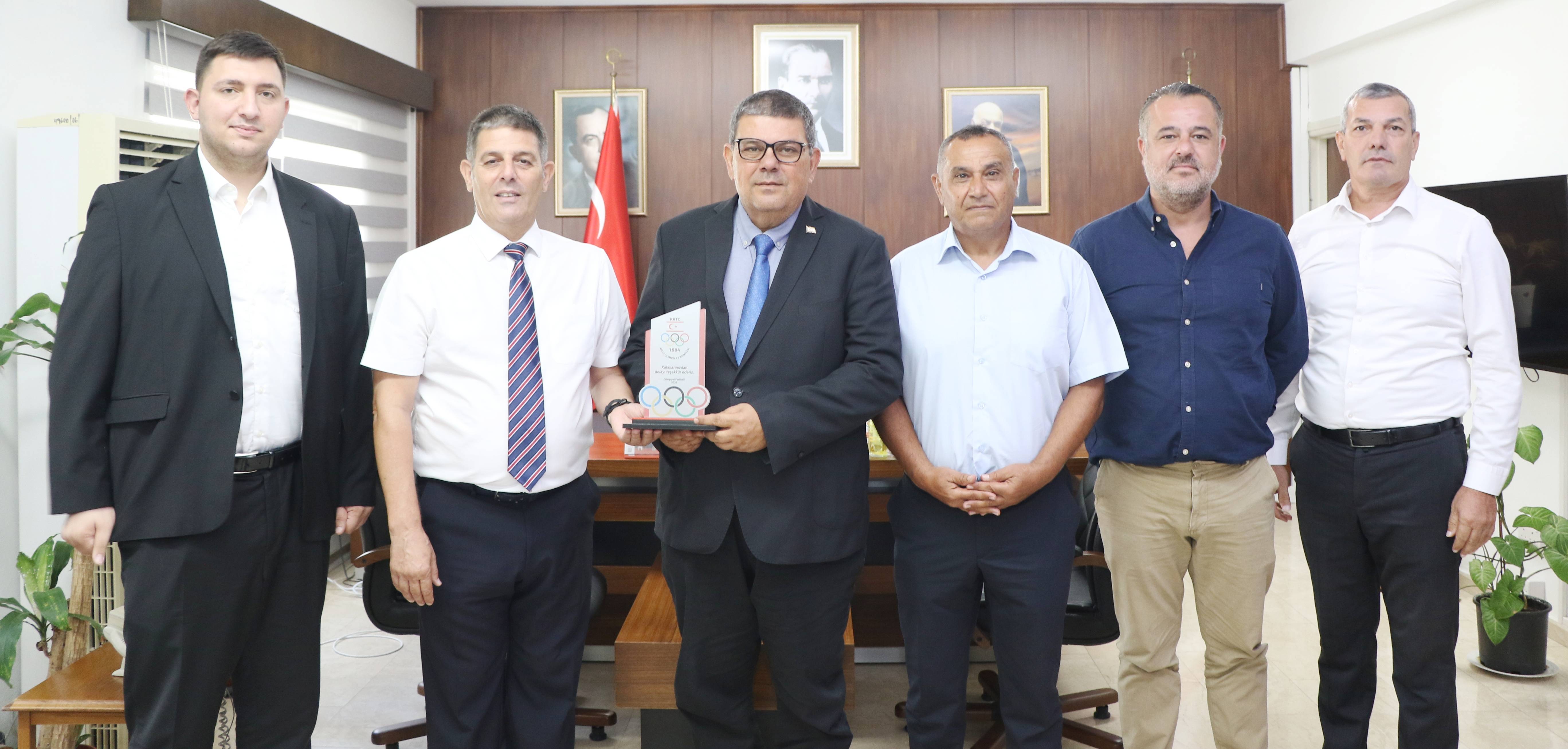 Berova: Spor camiasına desteğimizi sürdüreceğiz