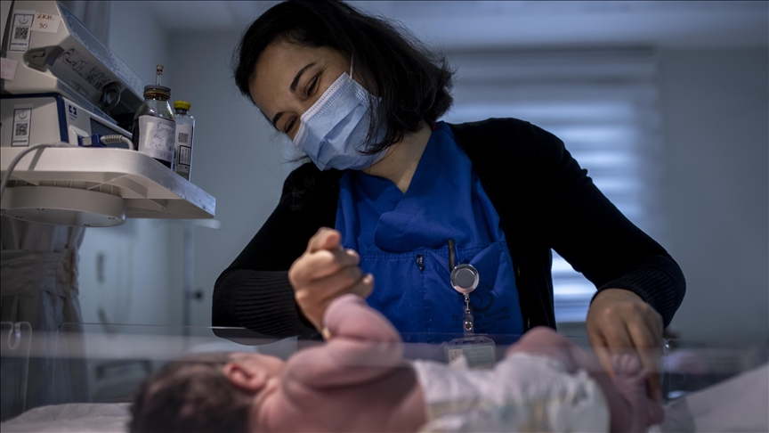 Hemşire örgütlerinden ortak çağrı: Ebelik münhalleri ivedilikle açılmalı