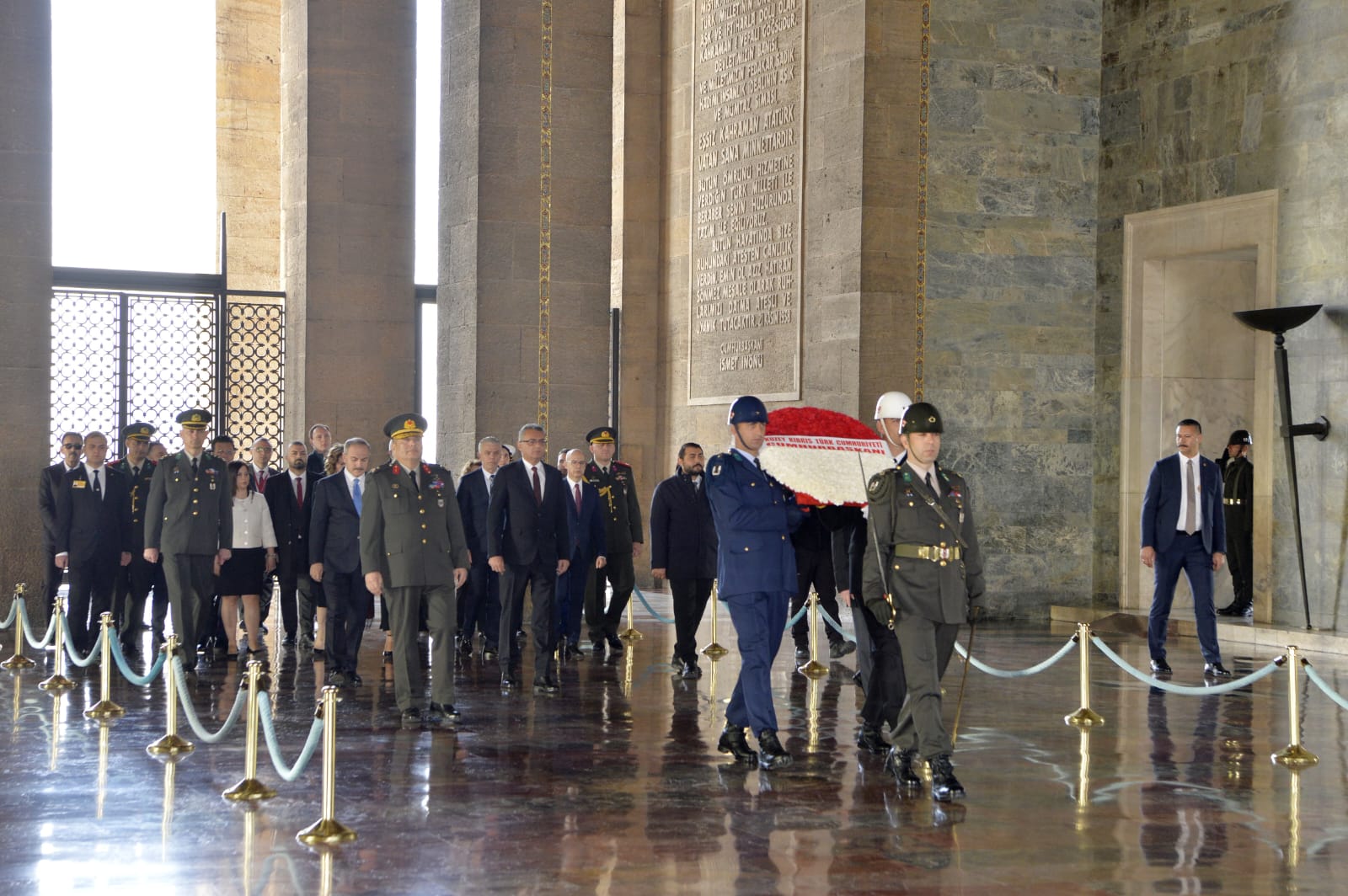 Cumhurbaşkanı Tufan Erhürman Anıtkabir’i ziyaret etti