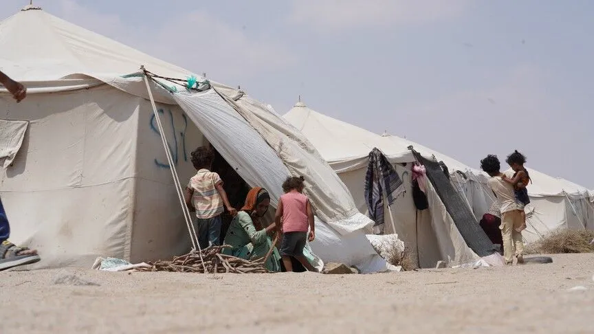 İnsan Hakları İzleme Örgütü: Husiler Taiz'deki sivilleri gıda ve ilaçtan mahrum bırakıyor