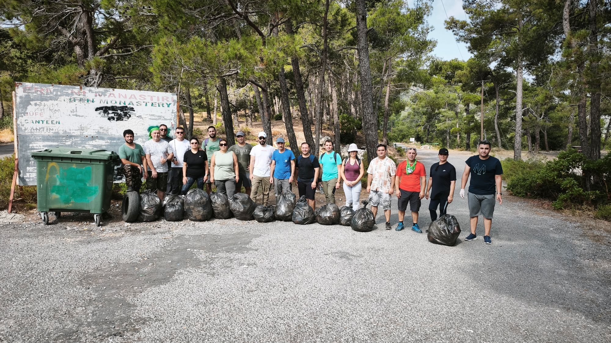 Patika Derneği, Alevkayası'nda çevre temizliği yaptı