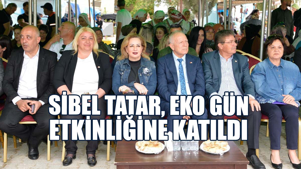 Sibel Tatar, Stantları Gezerek, Vatandaşlarla Sohbet Etti