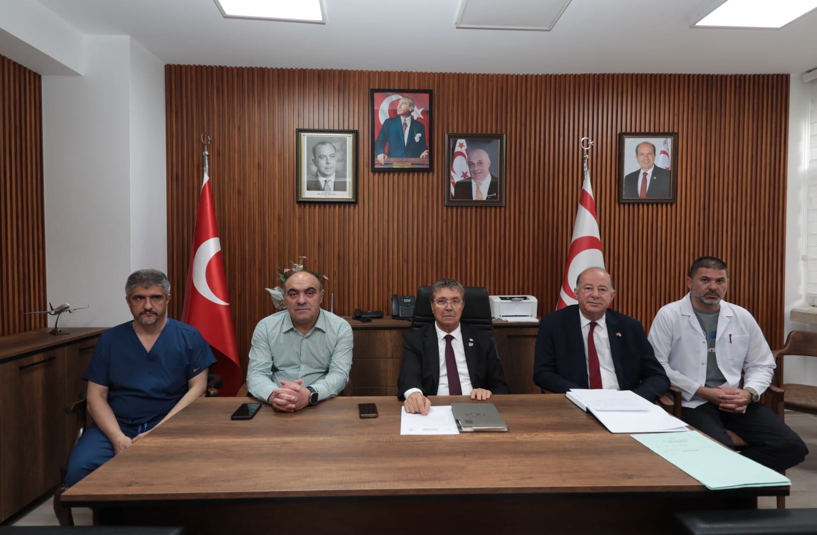 Üstel, TEKNOFEST'te yaralanan vatandaşlar hakkında bilgi aldı