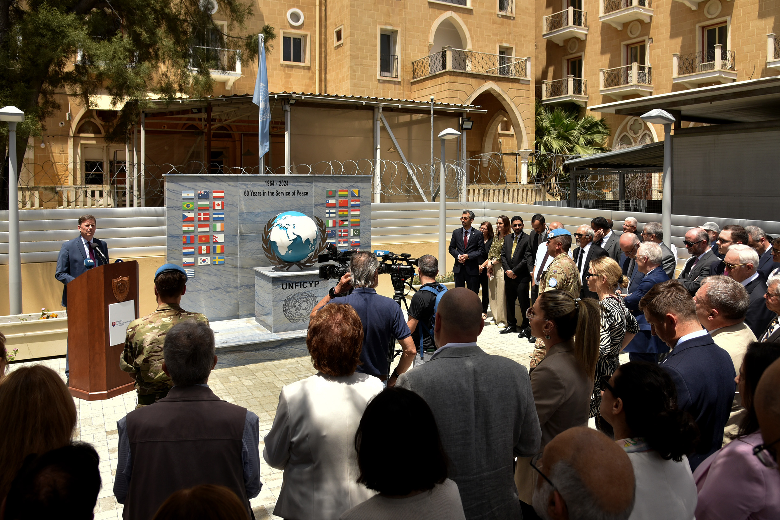 Türk ve Rum siyasi parti toplantıları 36 yaşında..