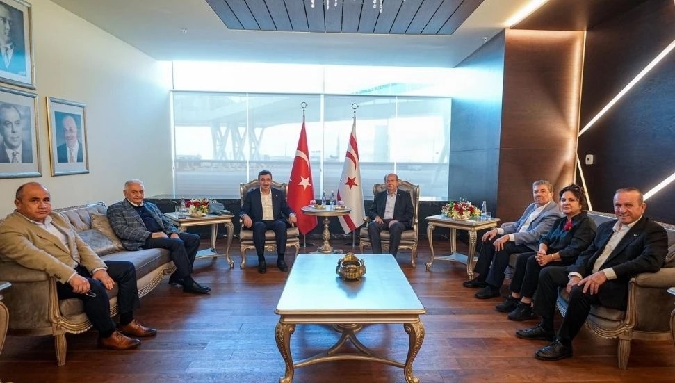 Yılmaz’la bir saatlik toplantı