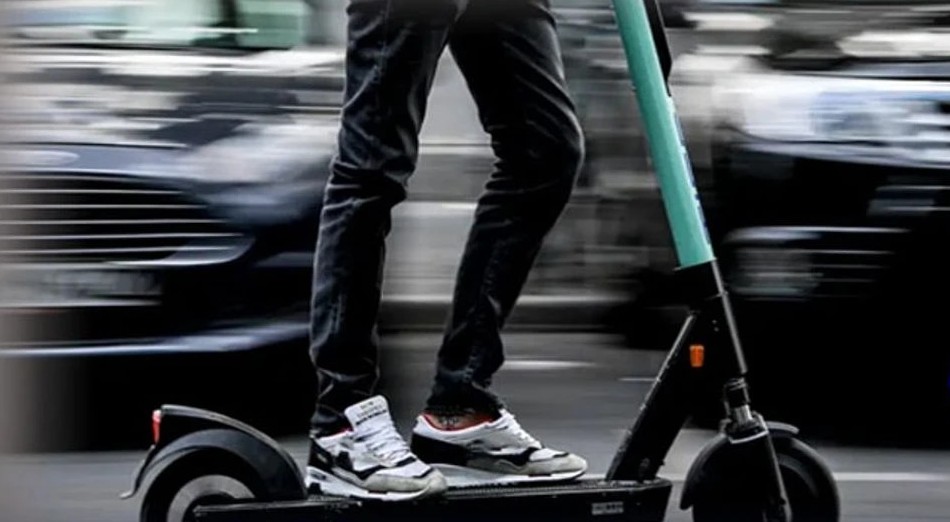 Scooter sürücüleri dikkat! İşte tüm kurallar