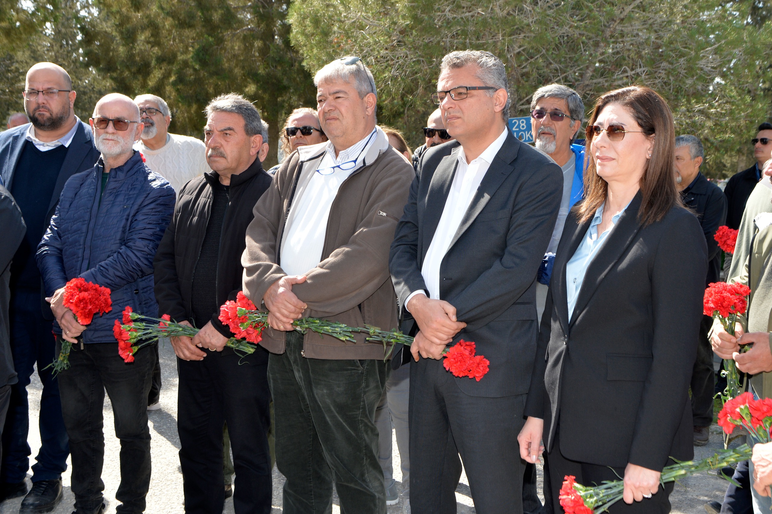 Demokrasi Şehitleri Lefkoşa’da düzenlenen törenle anıldı