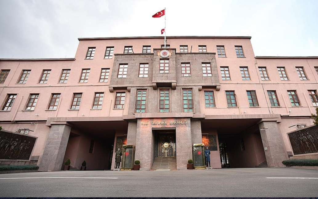 Bayraktaroğlu KKTC'de incelemelerde bulundu