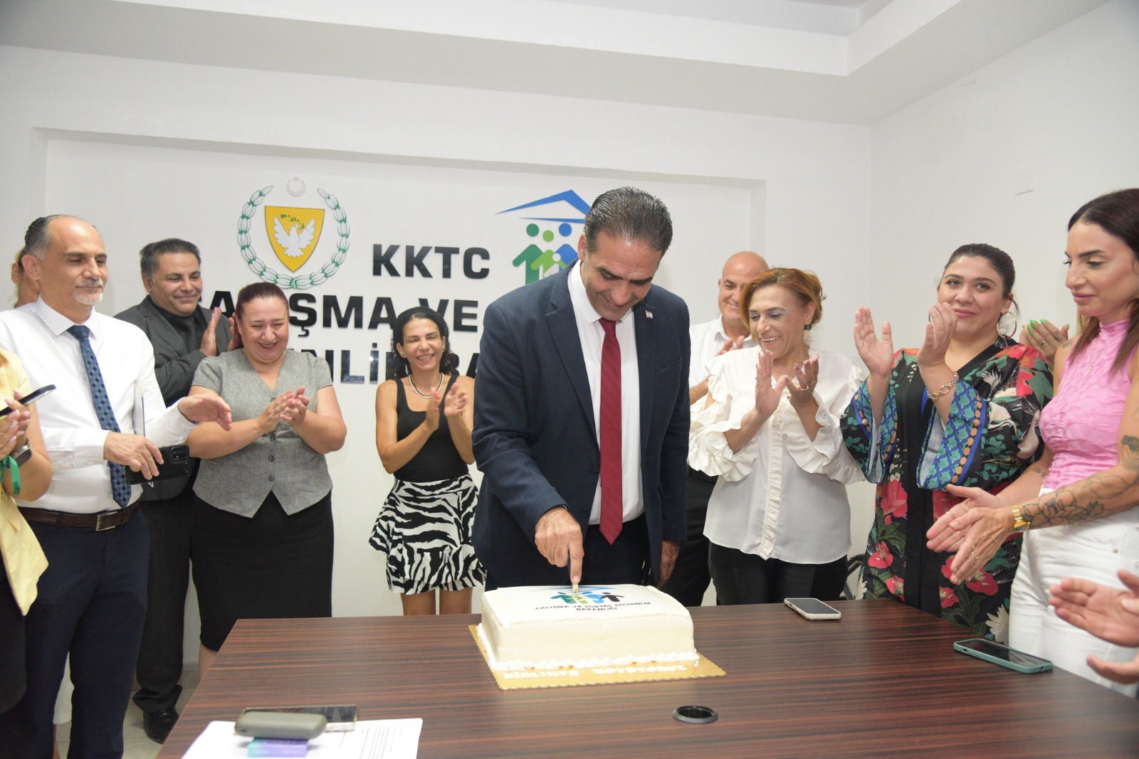 Çalışma Bakanı Gardiyanoğlu görevdeki ikinci yılını kutladı