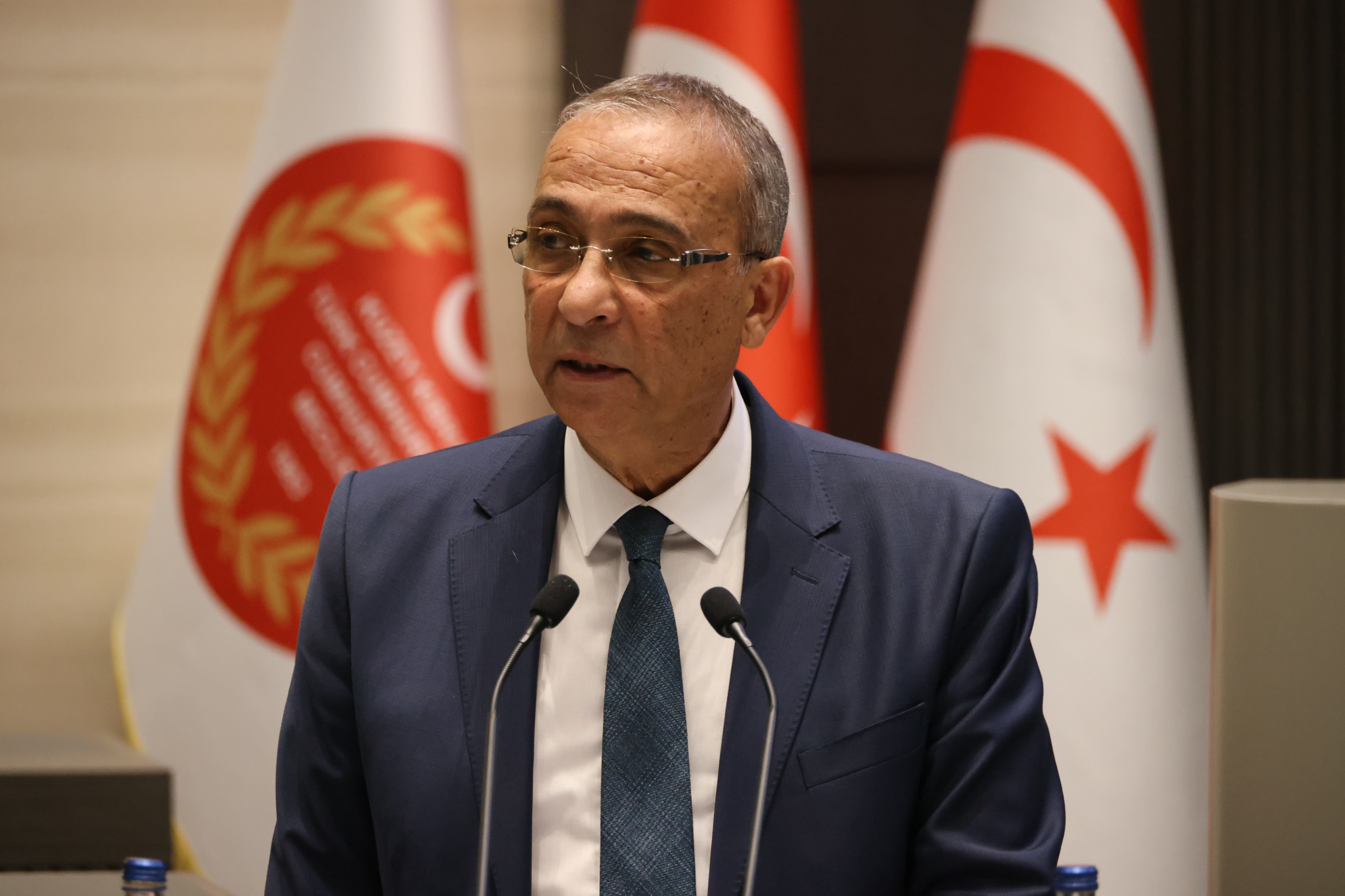 Toros: Kıbrıs'ın uluslararası toplumda yerini alması gerek