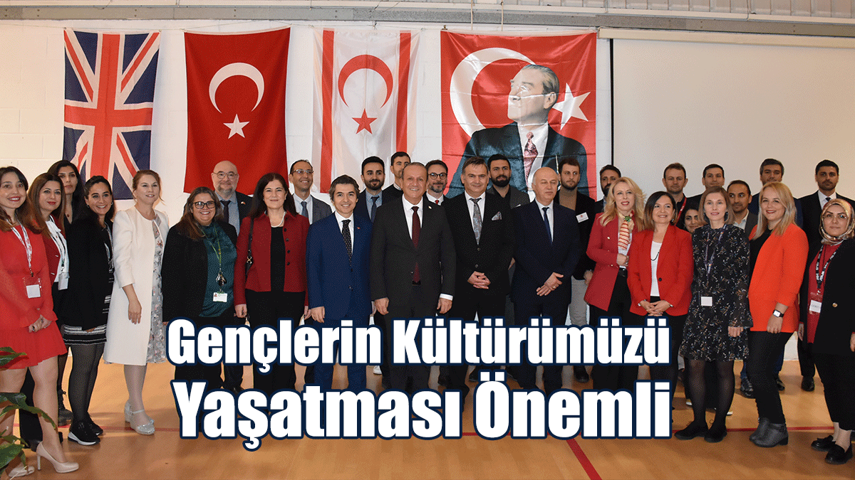 Ataoğlu, Londra’da Gençlerle Bir Araya Geldi