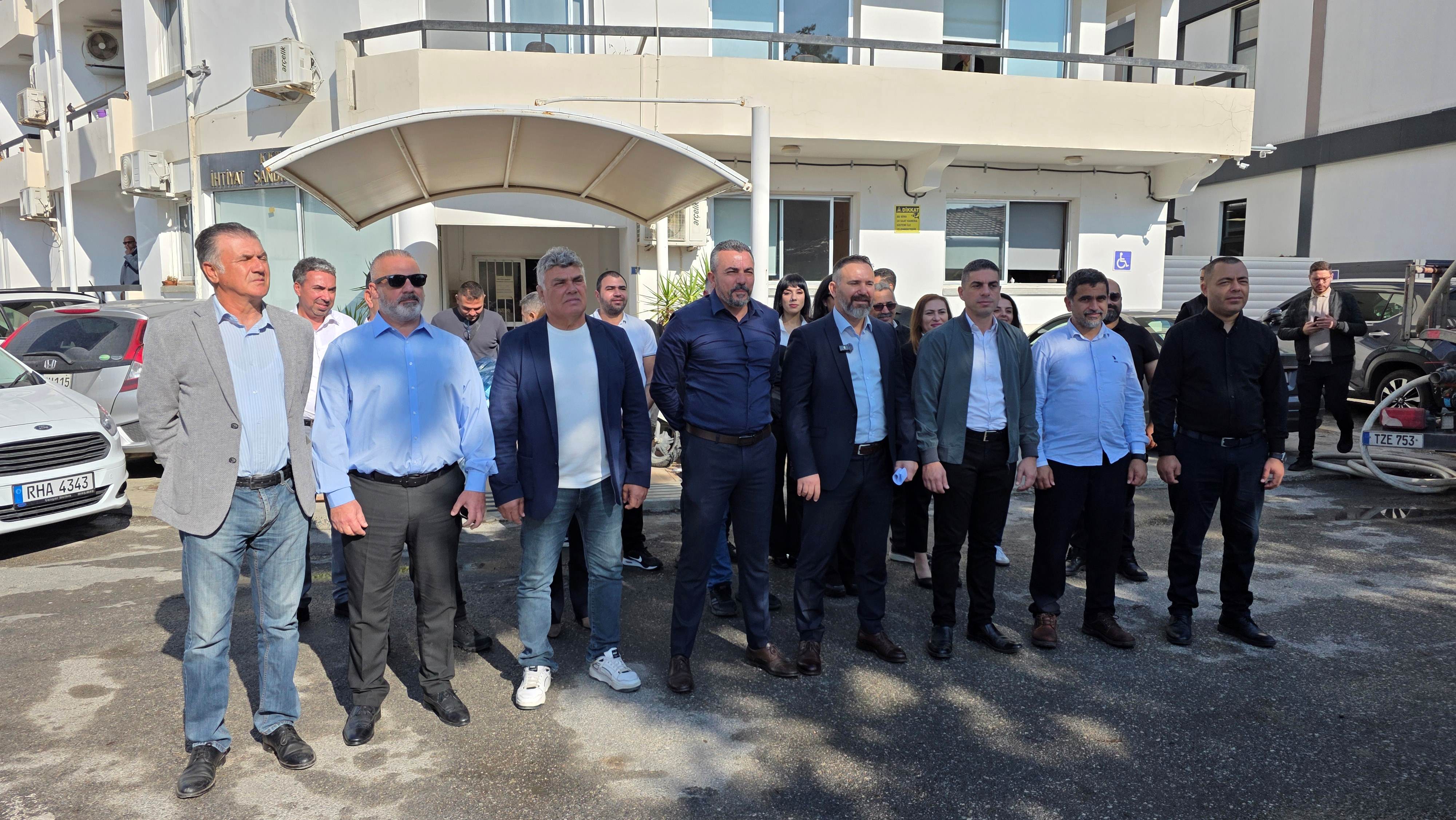 KİEF ve HÜR-İŞ, faiz indirimi kararına tepki gösterdi: Mücadele büyütülecek