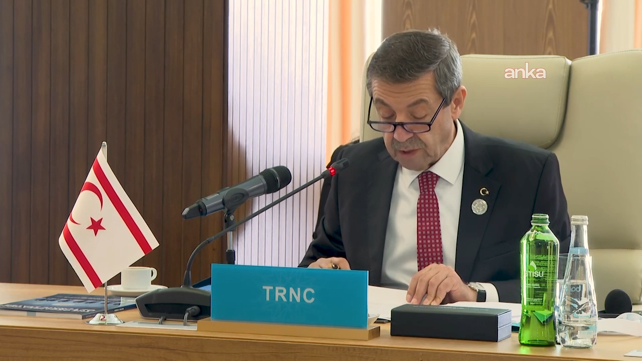 Ertuğruloğlu, TDT Dışişleri Bakanları Konseyi Toplantısı'na katıldı