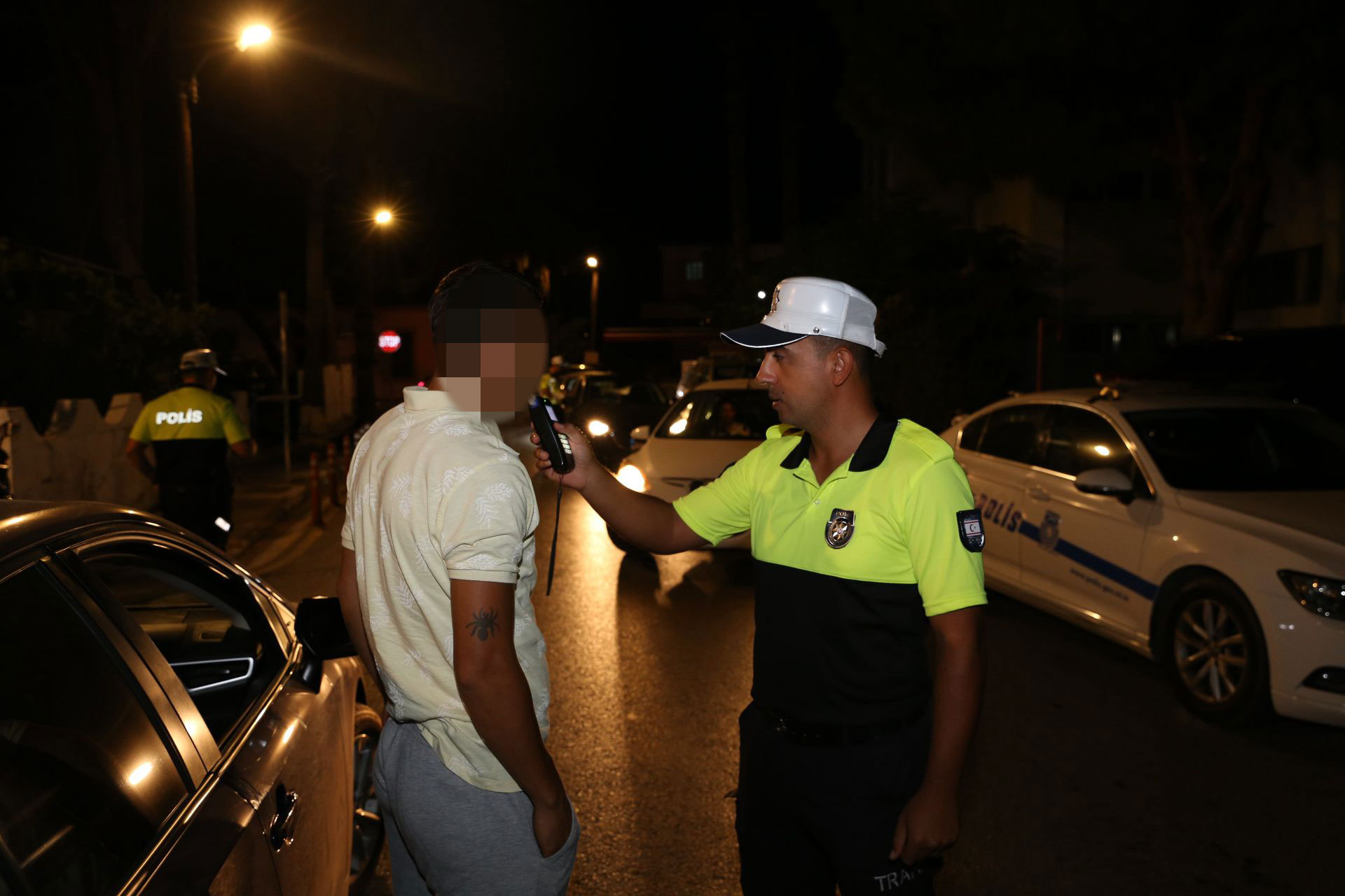 Trafik denetimlerinde dün 26 alkollü sürücü aleyhinde yasal işlem başlatıldı