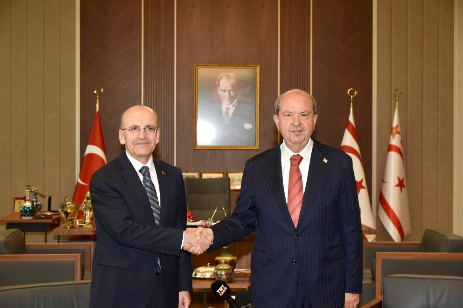 Cumhurbaşkanı Tatar, Mehmet Şimşek’i kabul etti