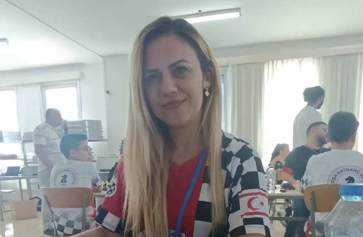 Ayşe Tolgar, KKTC’nin ilk kadın FIDE Antrenörü oldu