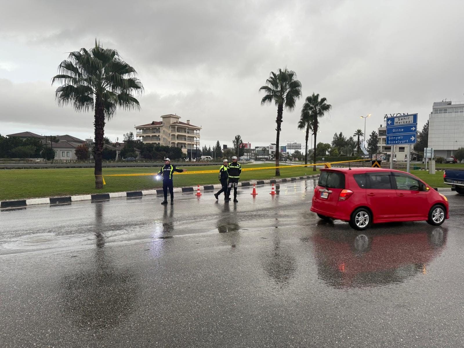 Lefkoşa'da bazı yollar trafiğe açıldı