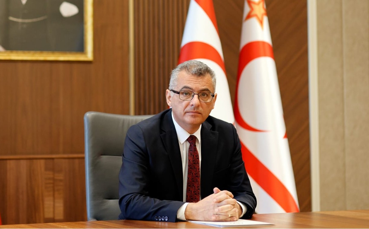 Cumhurbaşkanı Tufan Erhürman, depremle ilgili üç dilde mesaj yayımladı