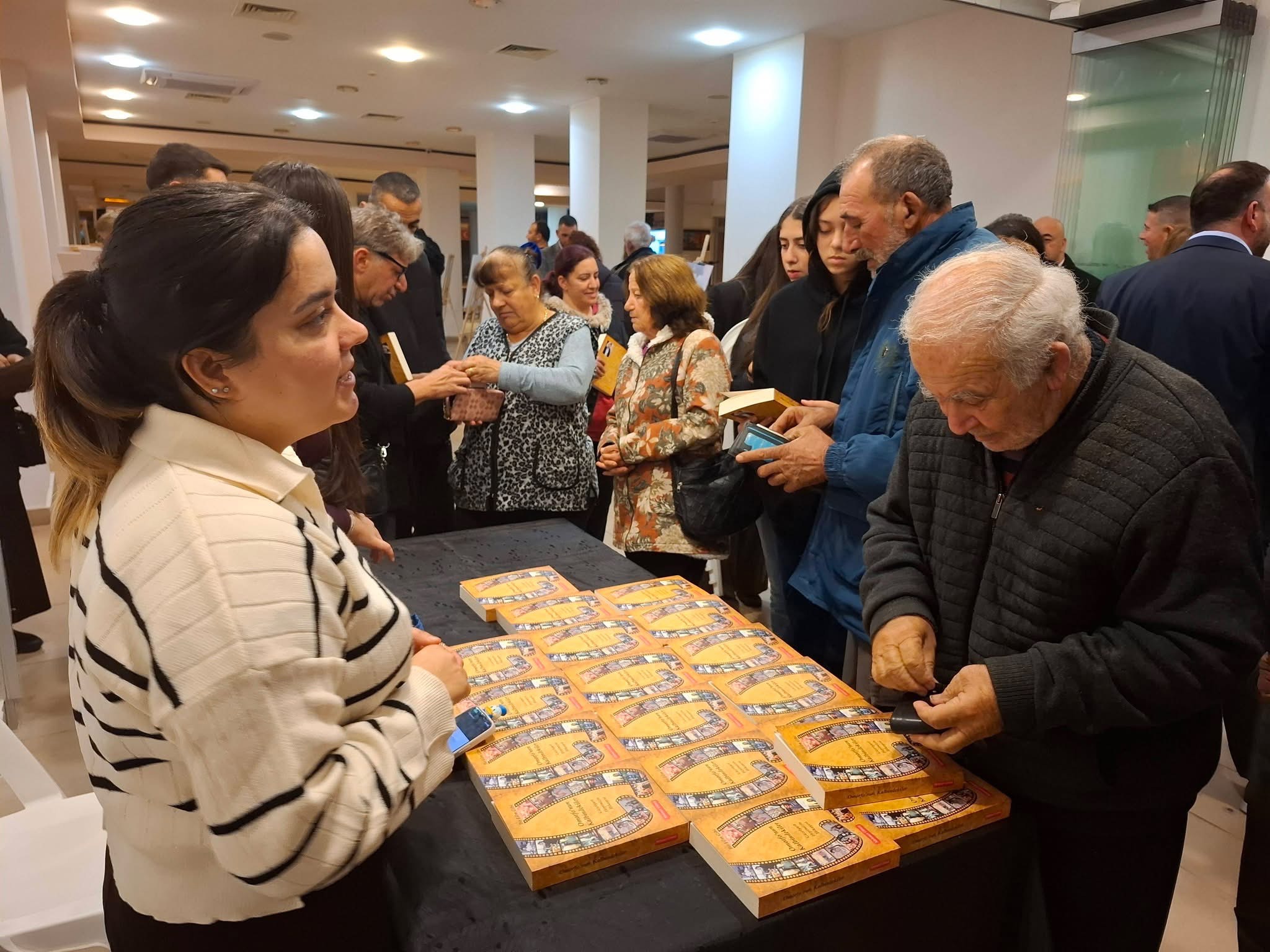 “Omorfonun Kalbindekiler” adlı kitabın tanıtımı dün akşam yapıldı