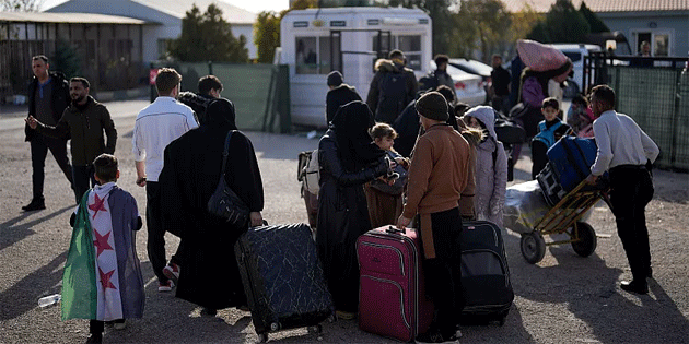 Suriyelilerin Güney Kıbrıs’tan sınır dışı edilmesi için yol açıldı
