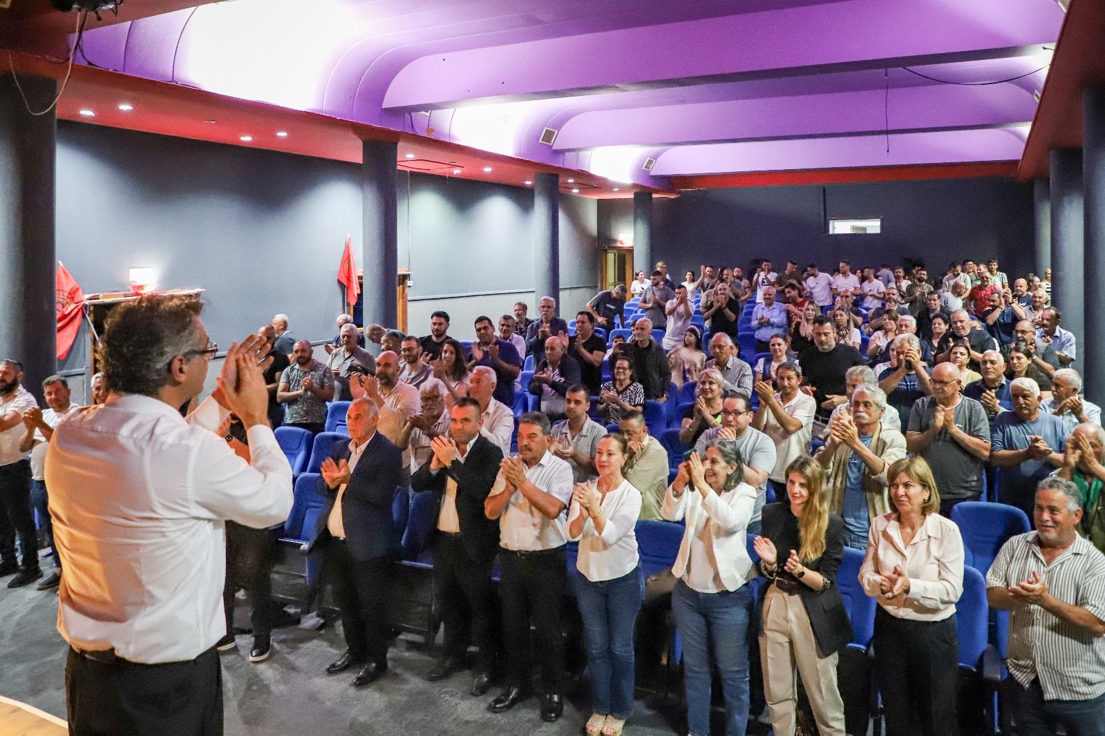 Erhürman: Biz çocuklarımıza dönmek isteyecekleri bir ülke yaratacağız