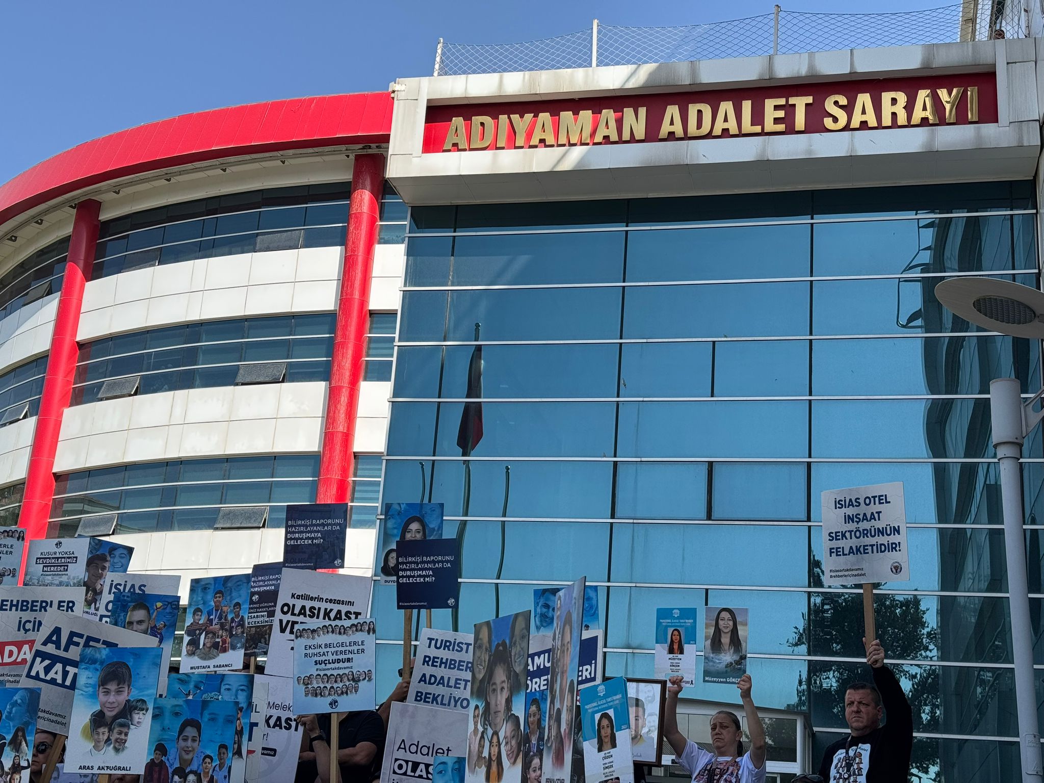 İsias Otel davası hava koşulları nedeniyle 12:30’a ertelendi