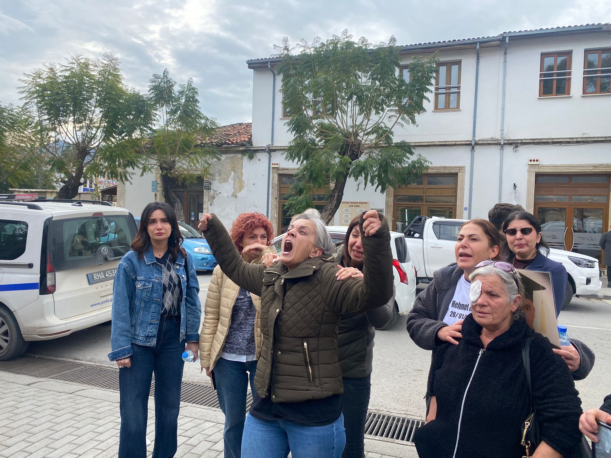 Mikail Akbaş’a 2 buçuk yıl hapis! Aileler tepkili: Adalet mi bu?