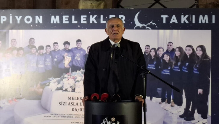 Çavuşoğlu: Şampiyon Meleklerimizi değil üç yıl, otuz üç yıl geçse de unutmayacağız