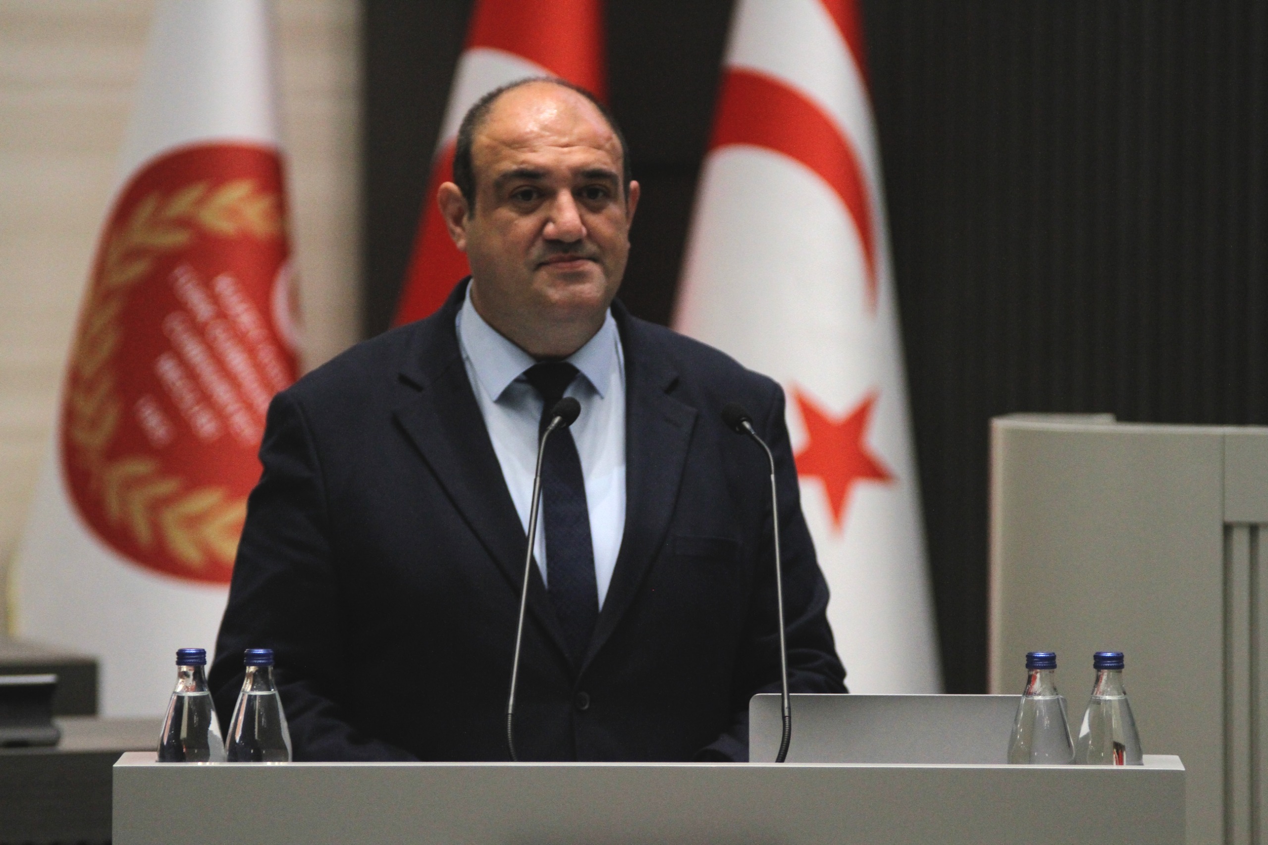Barçın: Tarihi geçmiş kitler kullanılarak insan sağlığı riske atıldı