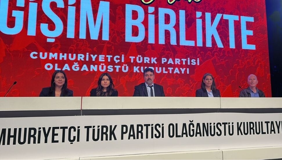 CTP olağanüstü kurultayı Lefkoşa’da başladı