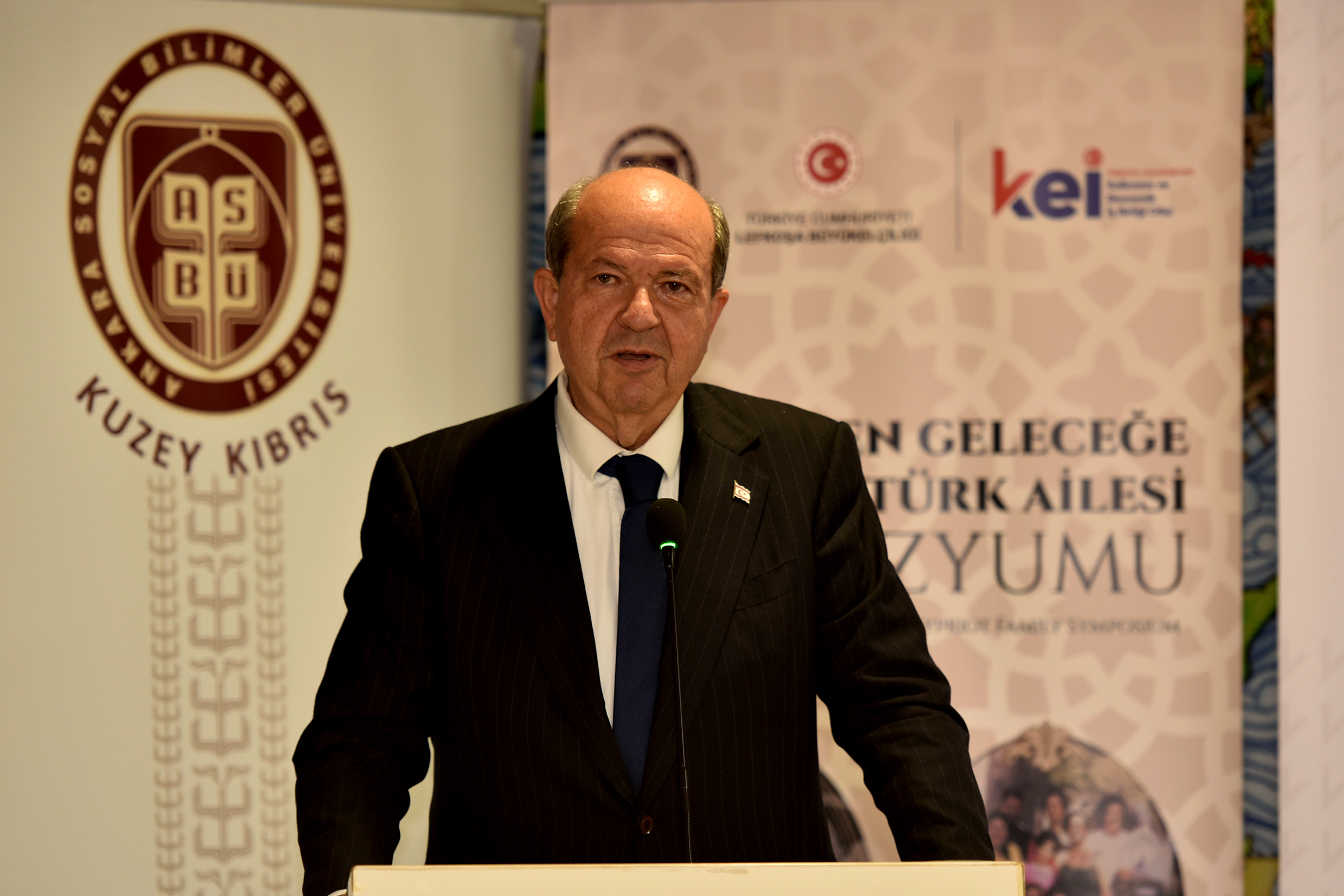 "Kıbrıs Türk aile yapısı korunmalı, başka yaşam tarzlarına özenilmemeli"