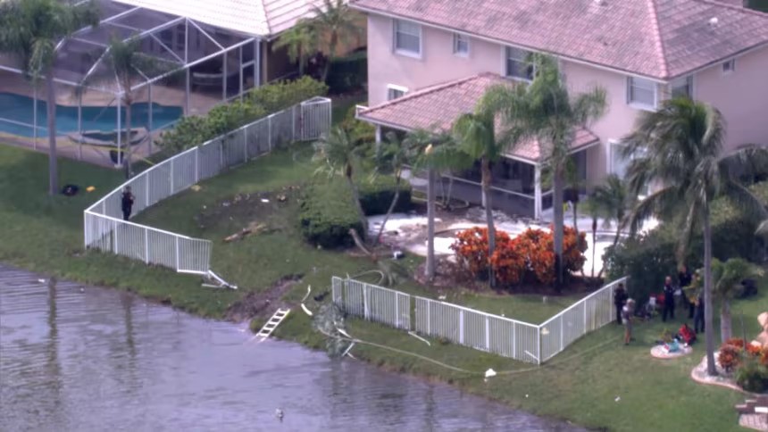 ABD'den Jamaika'ya kasırga yardımı taşıyan küçük uçak Florida eyaletinde gölete düştü