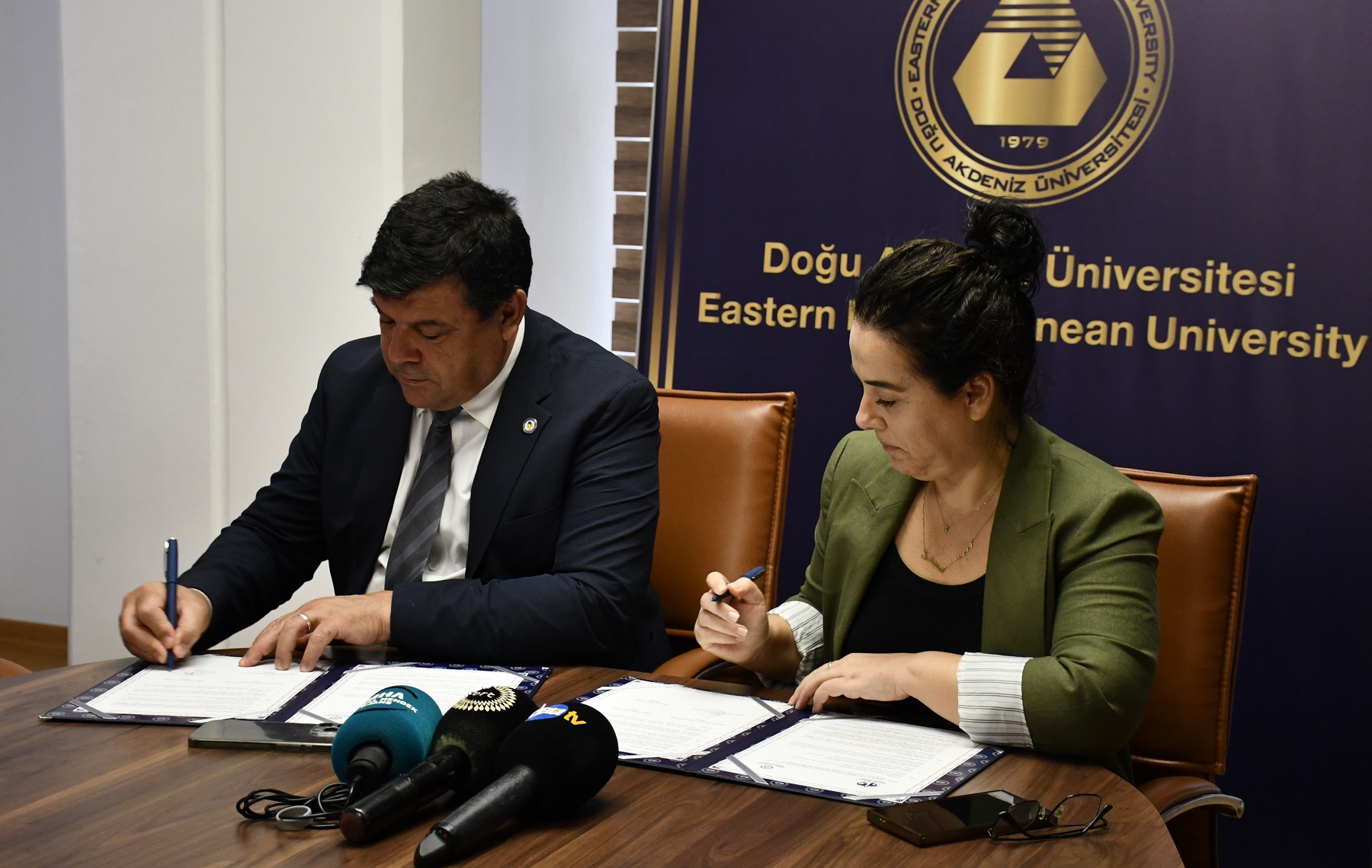 DAÜ ile Şampiyon Melekleri Yaşatma Derneği eğitim protokolü imzaladı...