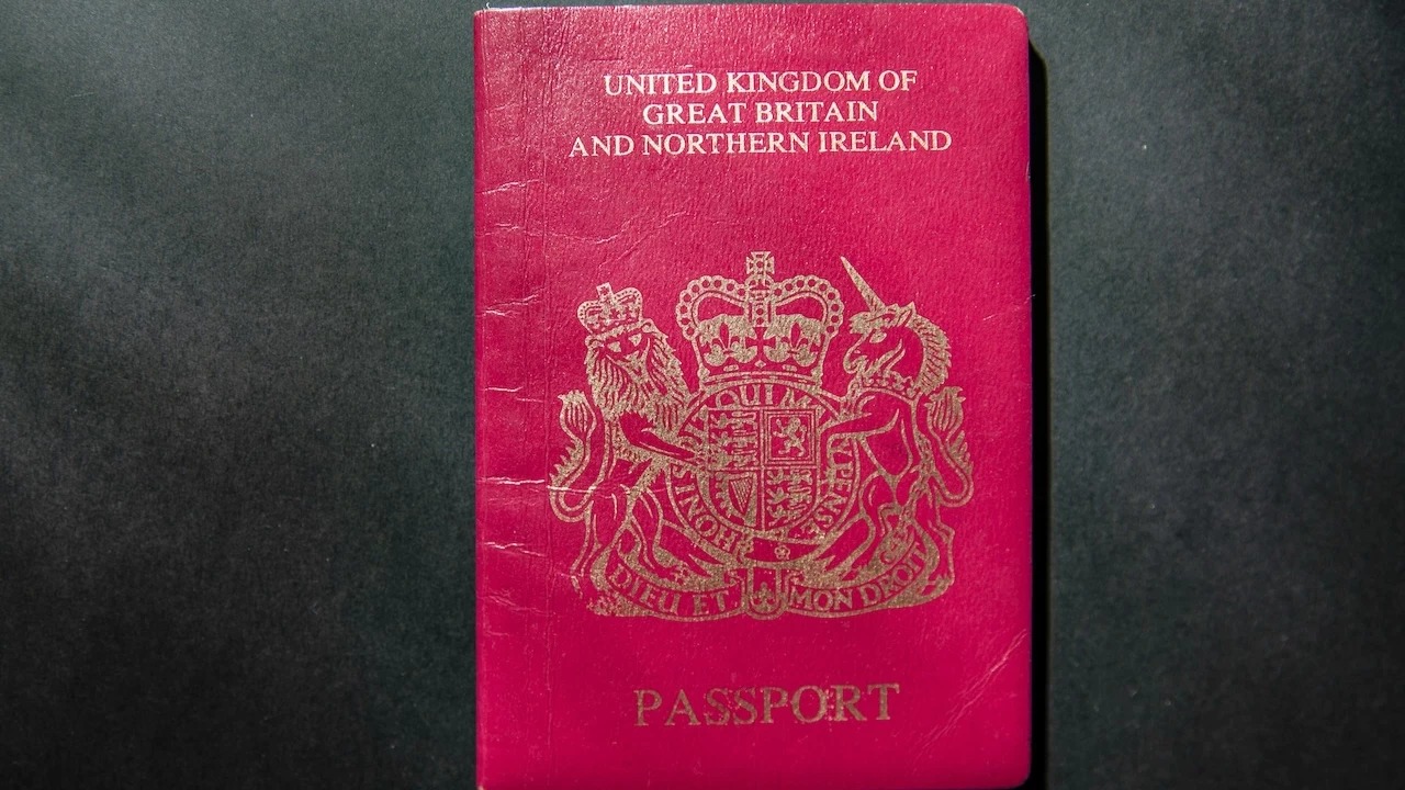 İngiliz vatandaşlığı tartışması: Türkler akın etti