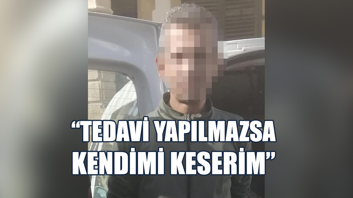 Hastanede Bıçakla Kendini Yaraladı