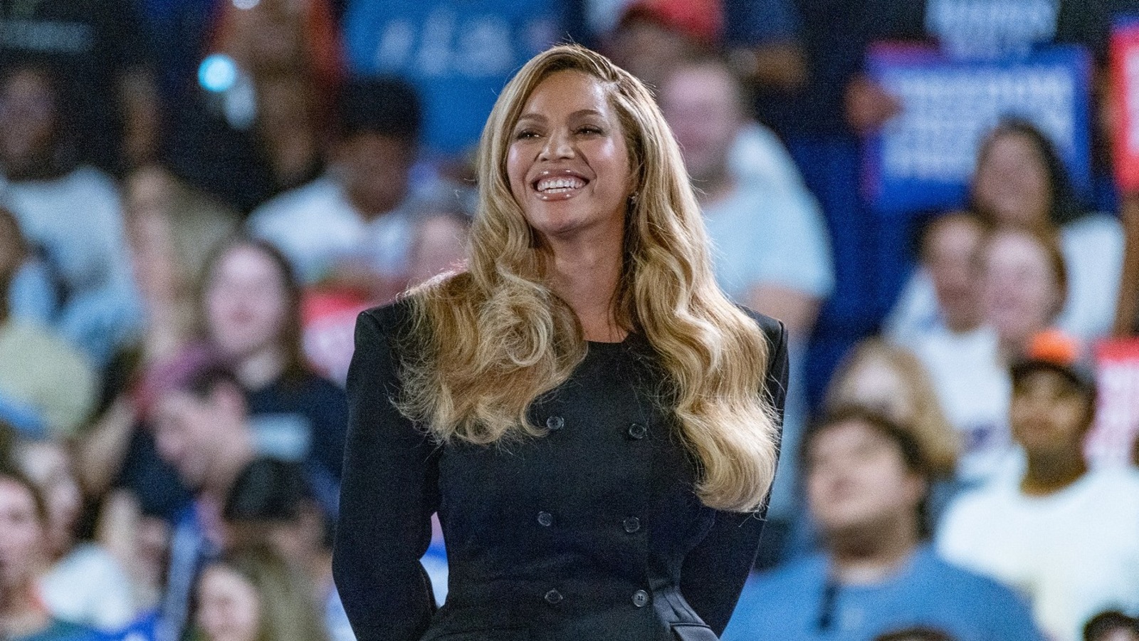 Beyonce, Forbes'un milyarder listesine giren beşinci müzisyen oldu