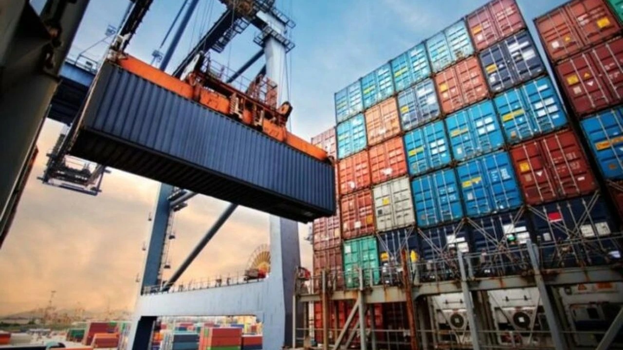 Güney Kıbrıs’ta ticari denge açığı 2 milyar Euro’ya yaklaştı