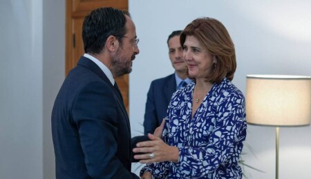 Rum basını: Hristodulidis’in Maria Angela Holguin’e güveni sarsılmaya başladı