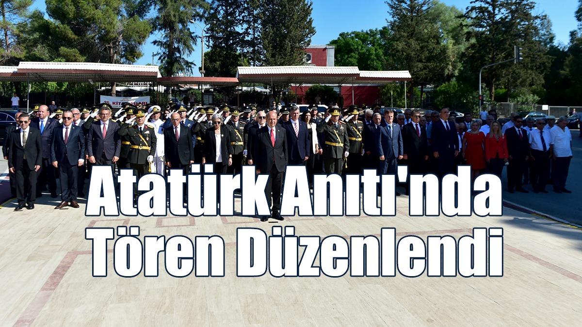 30 Ağustos Zafer Bayramı Dolayısıyla Atatürk Anıtı'nda Tören Düzenlendi