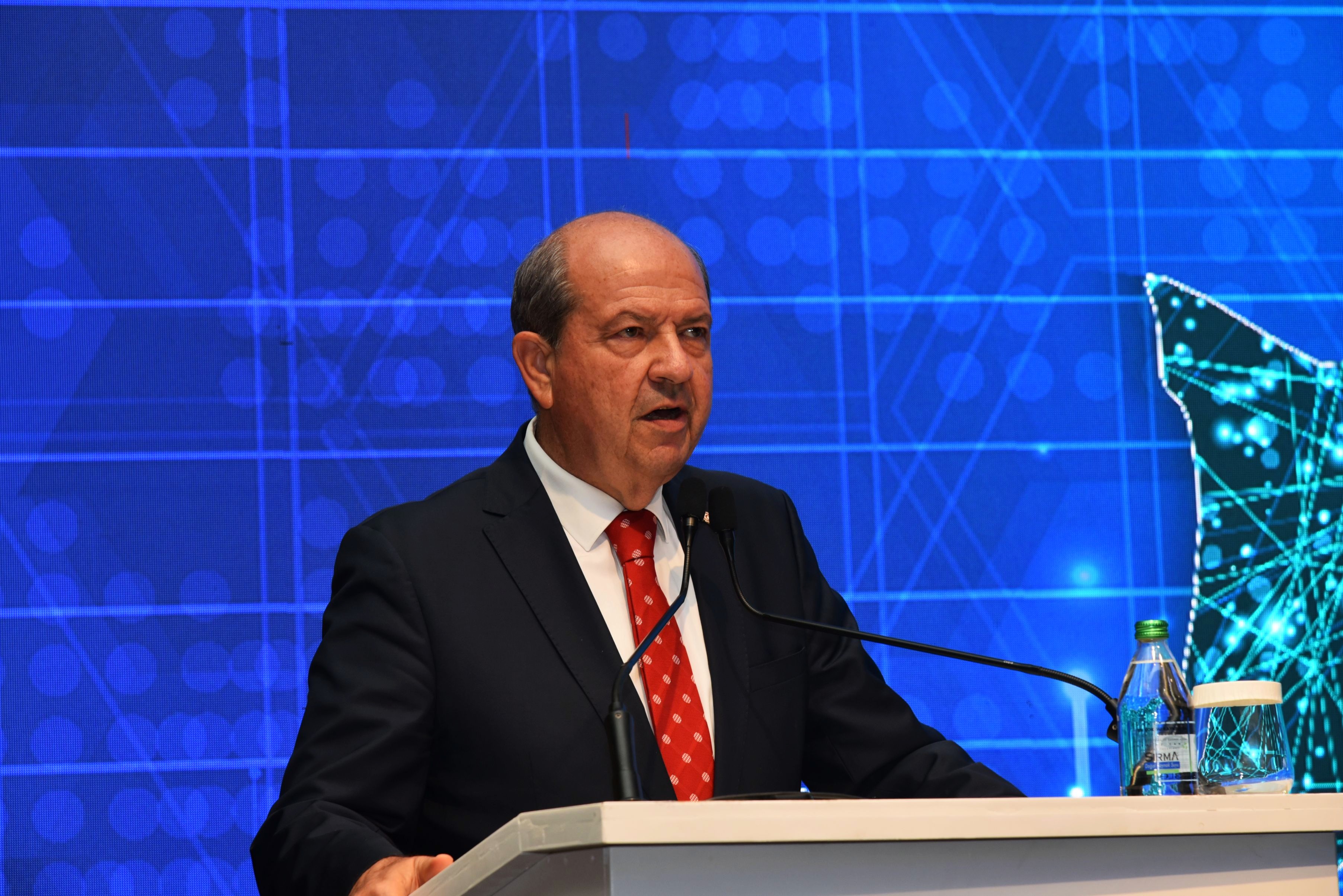 Tatar: Protokol, izolasyonlar ve ambargolarla güçlü bir cevap niteliğindedir