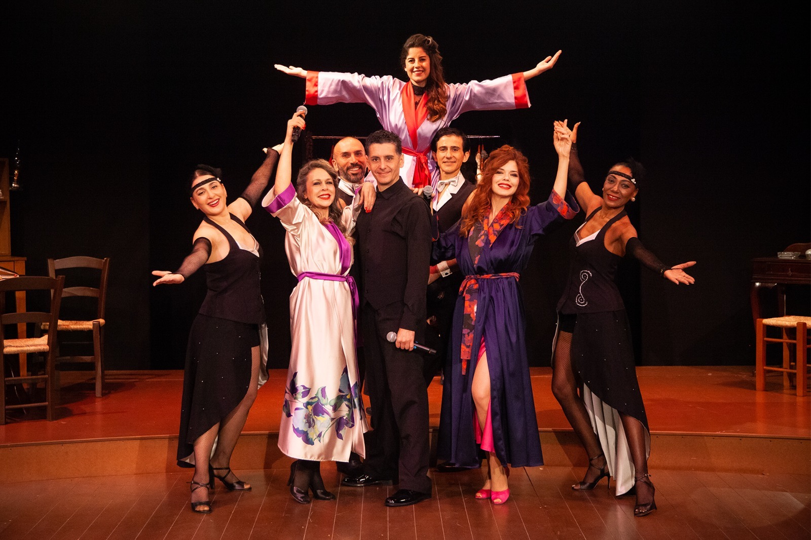 Lefkoşa Belediye Tiyatrosu’nun “Bir İhtimal Kabare” oyunu başlıyor