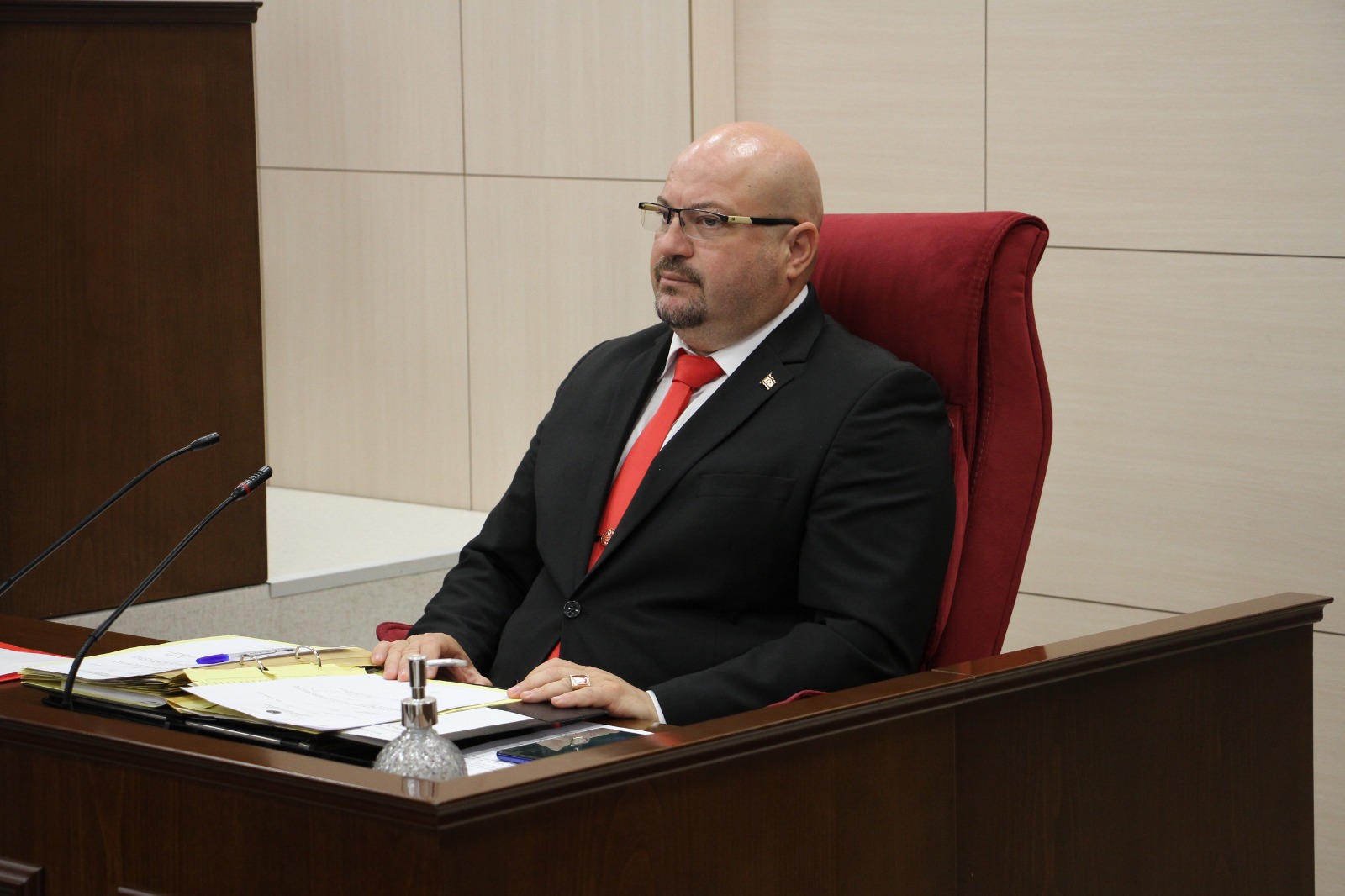 UBP Milletvekili Küçük’ten iddia: Özersay bana tehdit içerikli mesaj gönderdi