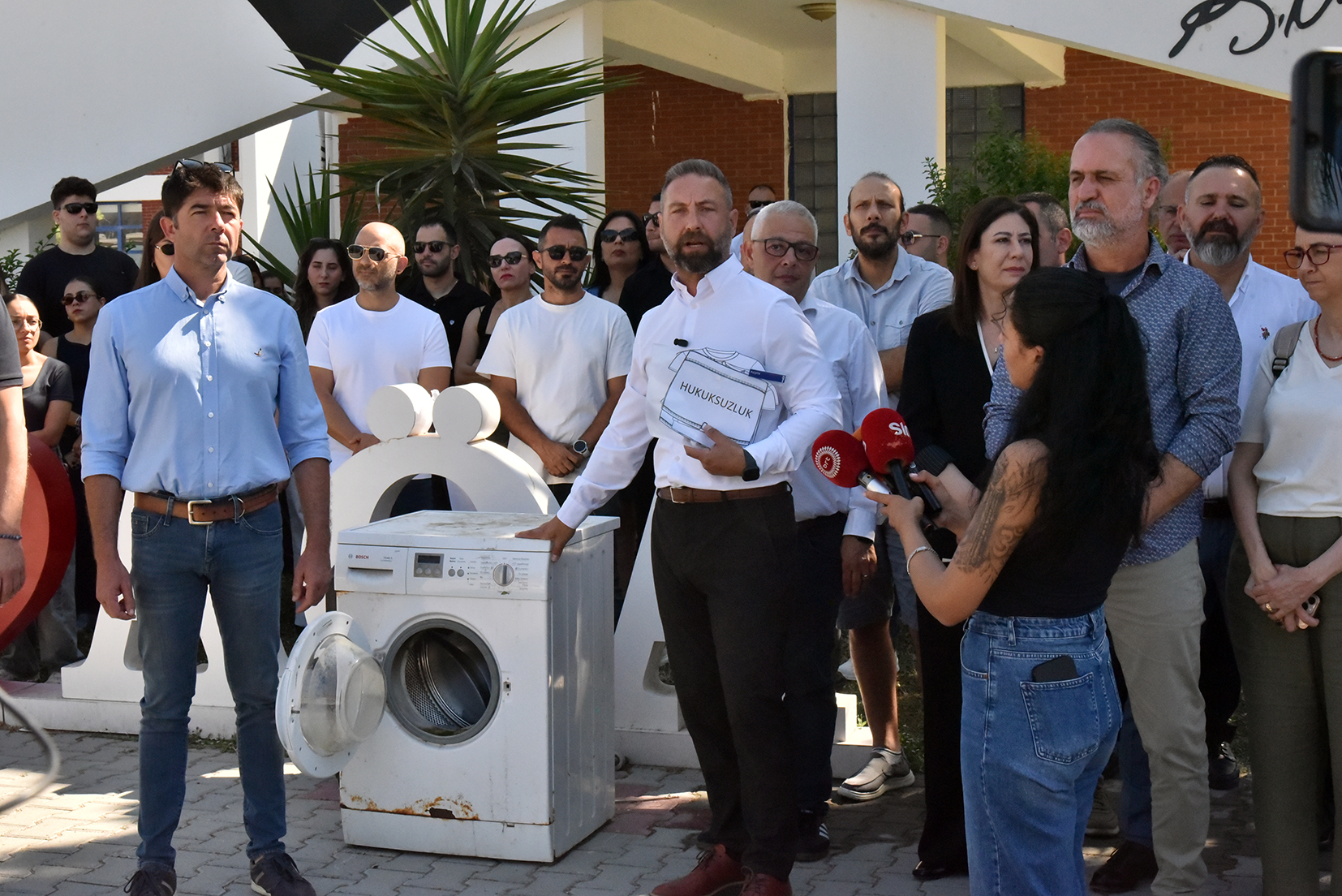 Sendikalar AÖA değişikliğine karşı ayakta: Yasa geçerse dava açacağız