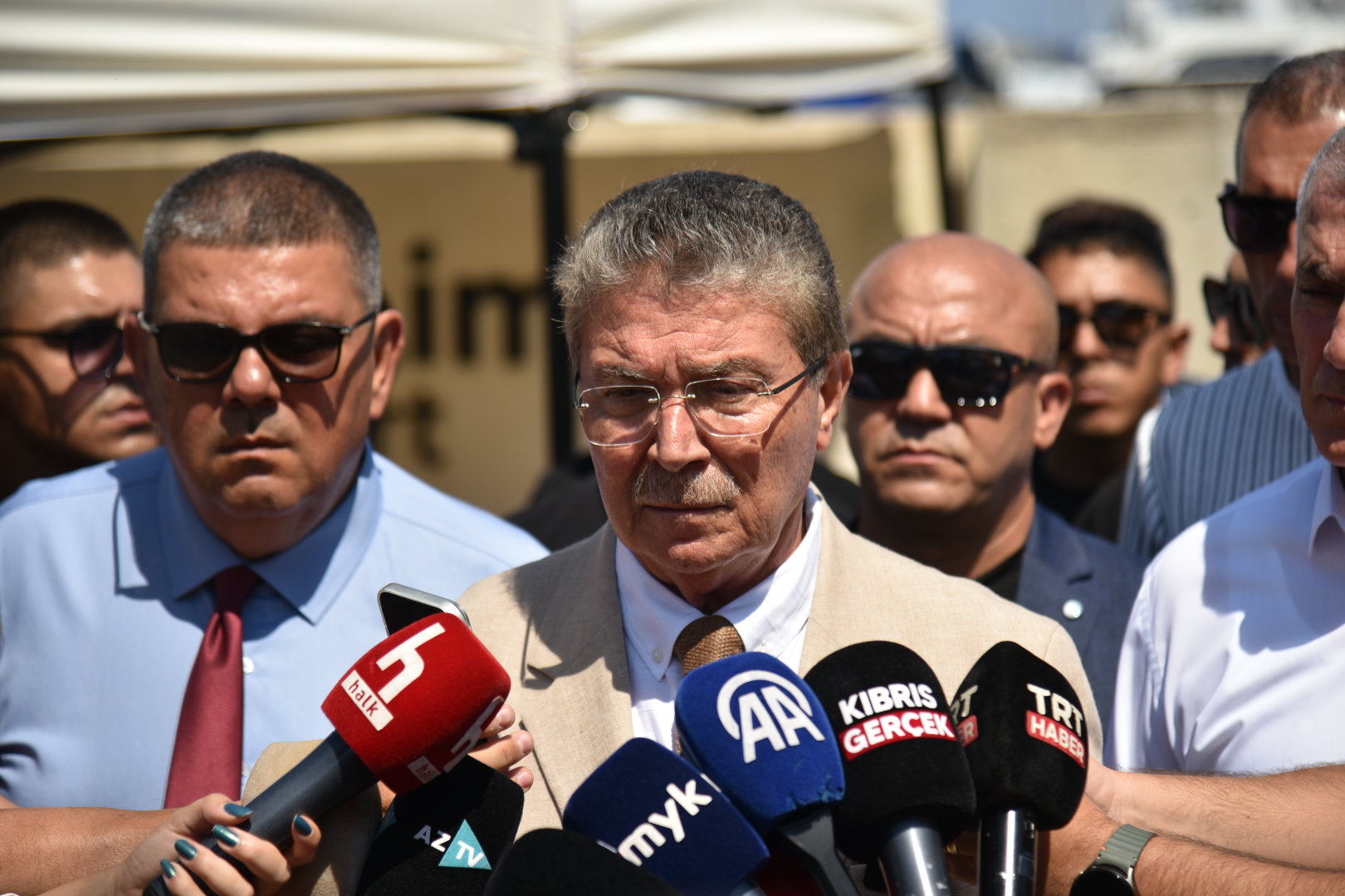 Üstel: Geminin yeri tespit edildi, robotlarla görüntüleme çalışmaları sürüyor