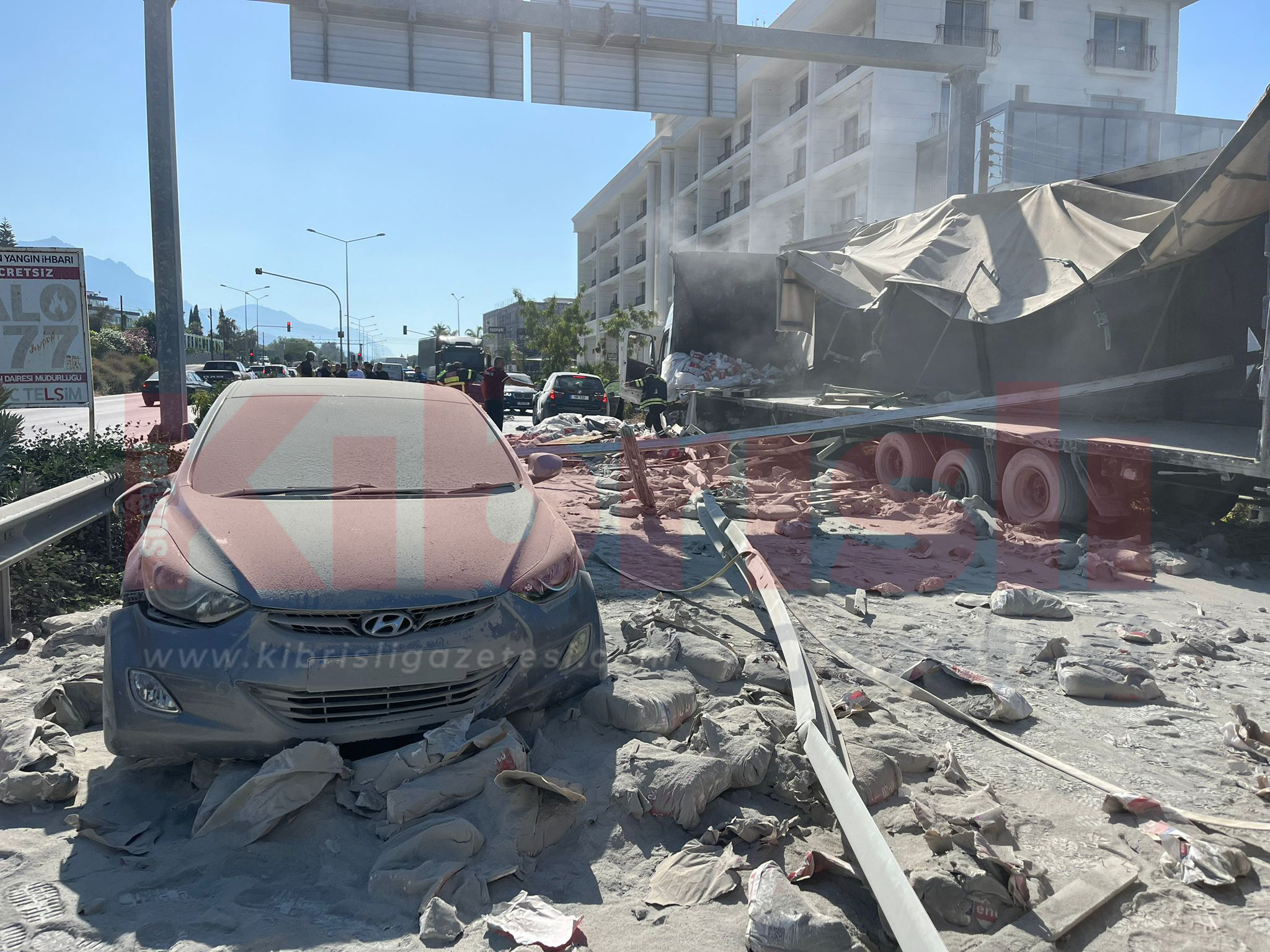 Polis, TIR kazasında yaralananlarla ilgili bilgi verdi...