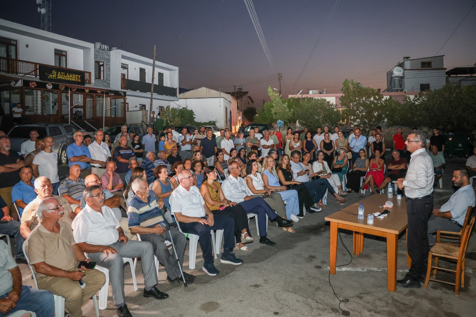Erhürman: Bölünmeyeceğiz; bu güzel ülkeyi çok güzel yöneteceğiz