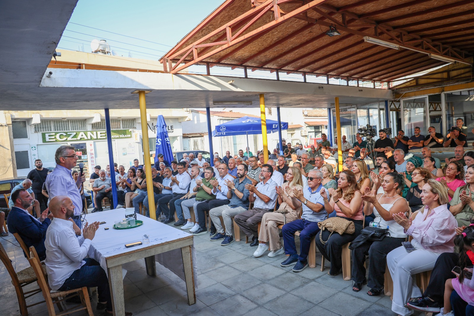 Erhürman: Hiç kimse bu halkın dünyayla buluşmasına engel olamayacak