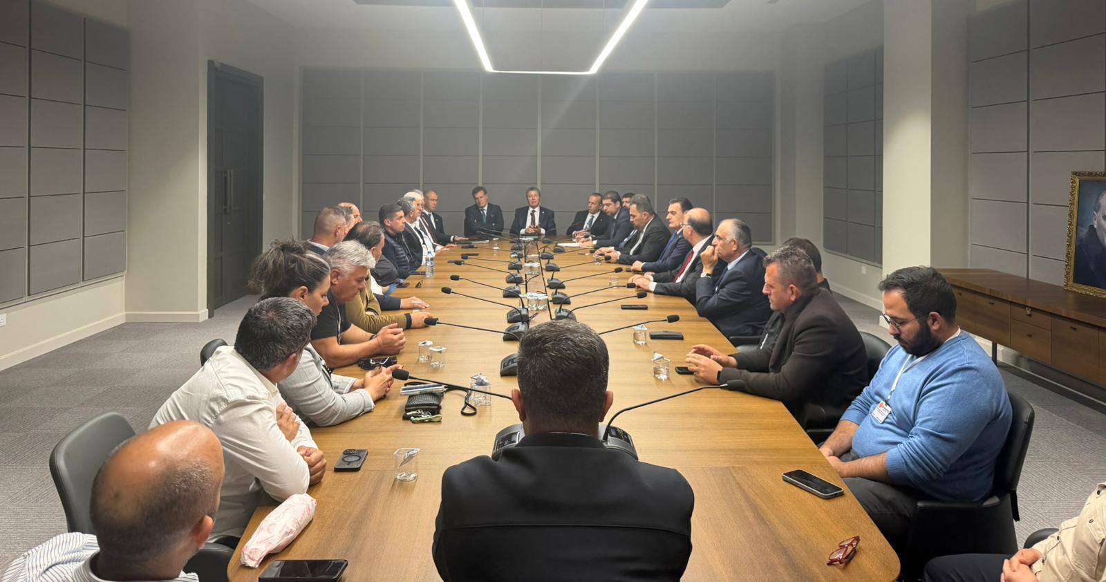 Üstel, tartışmalı yasa tasarının komiteye çekileceğini duyurdu: Bu bir ileri adımdır